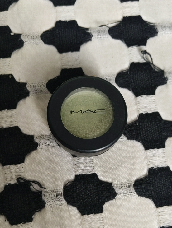MAC Cosmetics Other - Vintage 1990's MAC Eyeshadow 'Juxt' Green With Gold Undertones